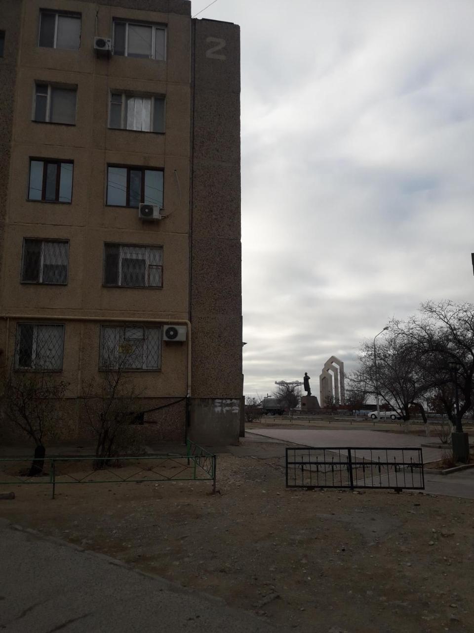 Apartment In 7 Mikrorayon アクタウ エクステリア 写真